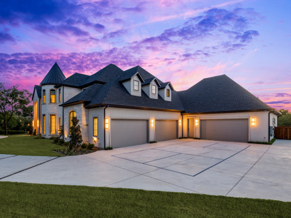 Beautiful Custom Home by Desco Fine Homes in Plano, TX 75093