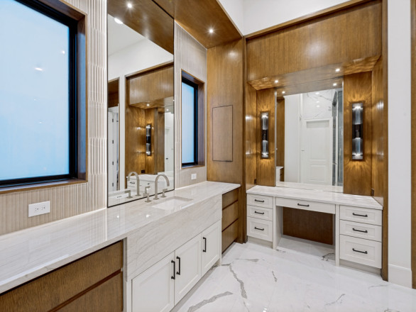 Beautiful Custom Home by Desco Fine Homes in Plano, TX 75093