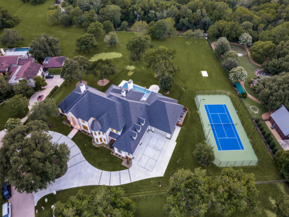 Beautiful Custom Home by Desco Fine Homes in Plano, TX 75093