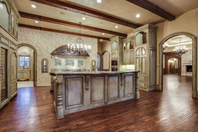 Desco Fine Homes completes an incredible home remodel in the Preston Hollow area of Dallas, Texas. The staircase in the master closet in this home was featured on Houzz!