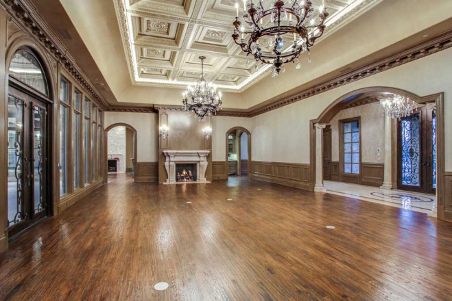 Desco Fine Homes completes an incredible home remodel in the Preston Hollow area of Dallas, Texas. The staircase in the master closet in this home was featured on Houzz!