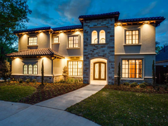 This custom built home, brought to you by Desco Fine Homes, SOLD in the PRESTON HOLLOW AREA OF DALLAS, TX!