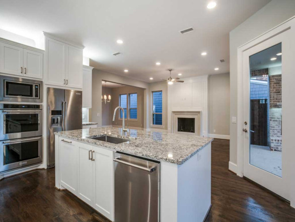 SOLD in Lakewood!! New Custom Home built by Desco Fine Homes in Lakewood (Dallas), TX 75214