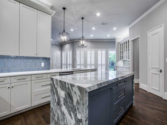 Quail Lakes home remodel by Desco Fine Homes of Dallas, Texas.