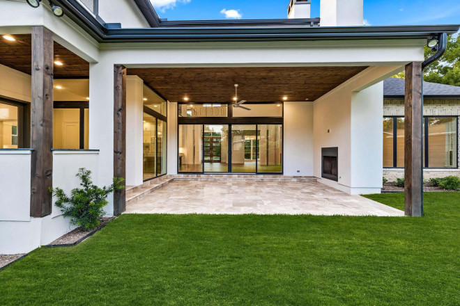Desco Fine Homes is a high performance custom home builder in North Texas. We build custom homes in Dallas, Plano, Preston Hollow, Lakewood, M-Streets.