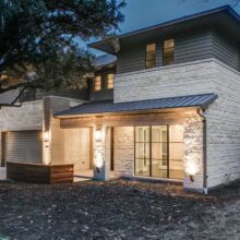 This custom built Modern Transitional, brought to you by Desco Fine Homes, SOLD in CASA LOMA – LAKEWOOD AREA OF DALLAS, TX!
