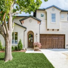 Custom home in Lakewood by custom home builder Desco Fine Homes.