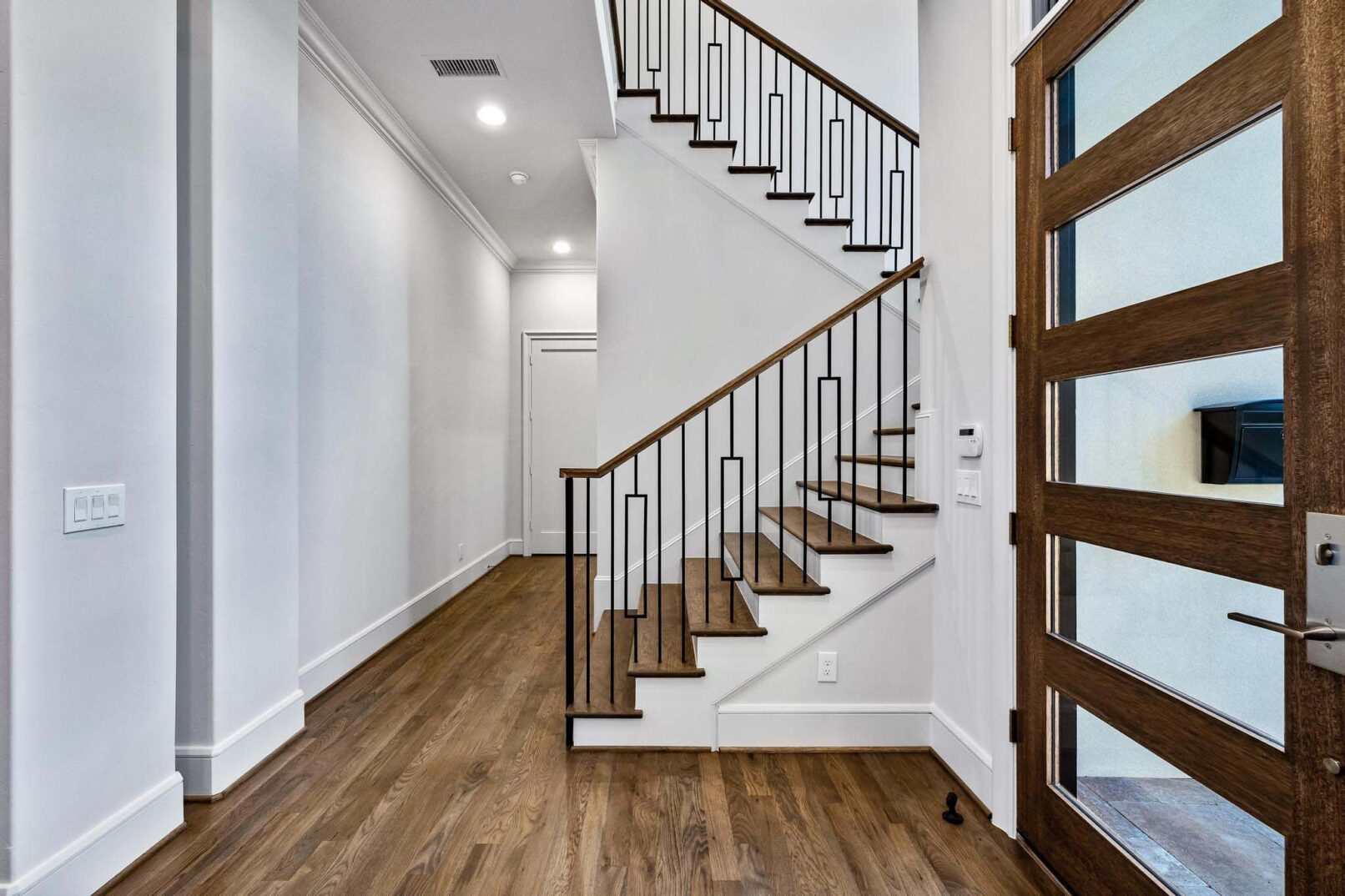 Desco Fine Homes is a high performance custom home builder in North Texas. We build custom homes in Dallas, Plano, Preston Hollow, Lakewood, M-Streets.