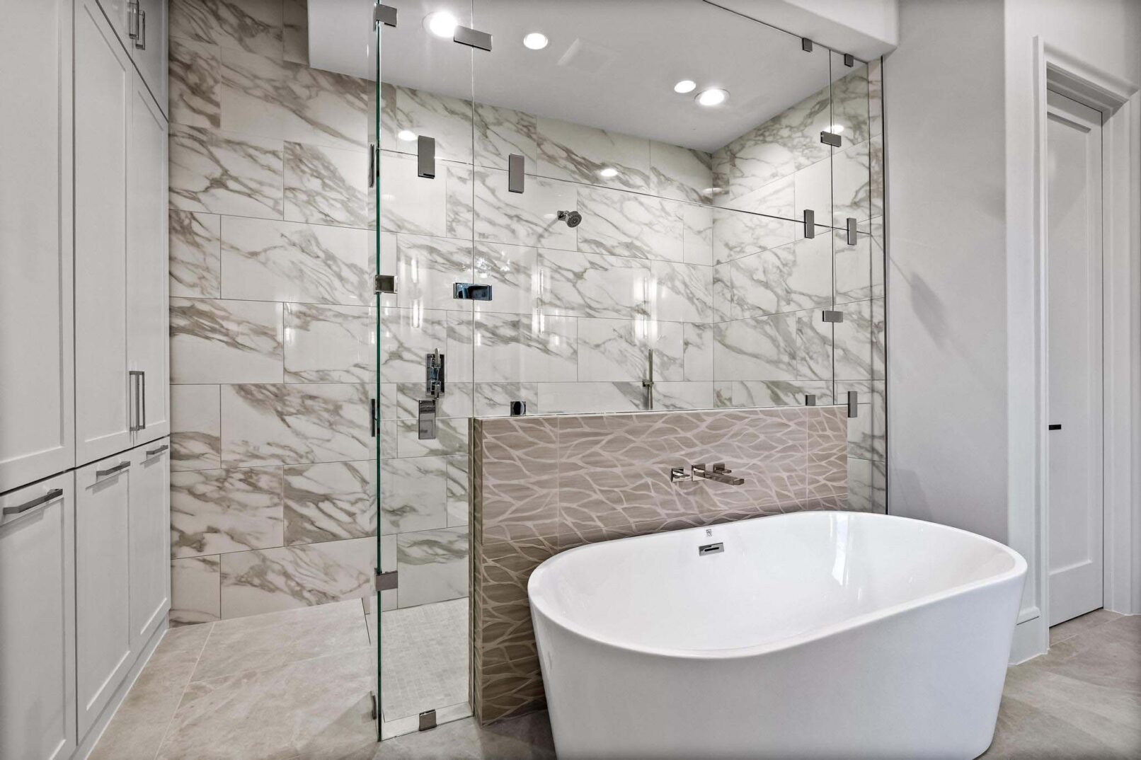 Desco Fine Homes is a high performance custom home builder in North Texas. We build custom homes in Dallas, Plano, Preston Hollow, Lakewood, M-Streets.