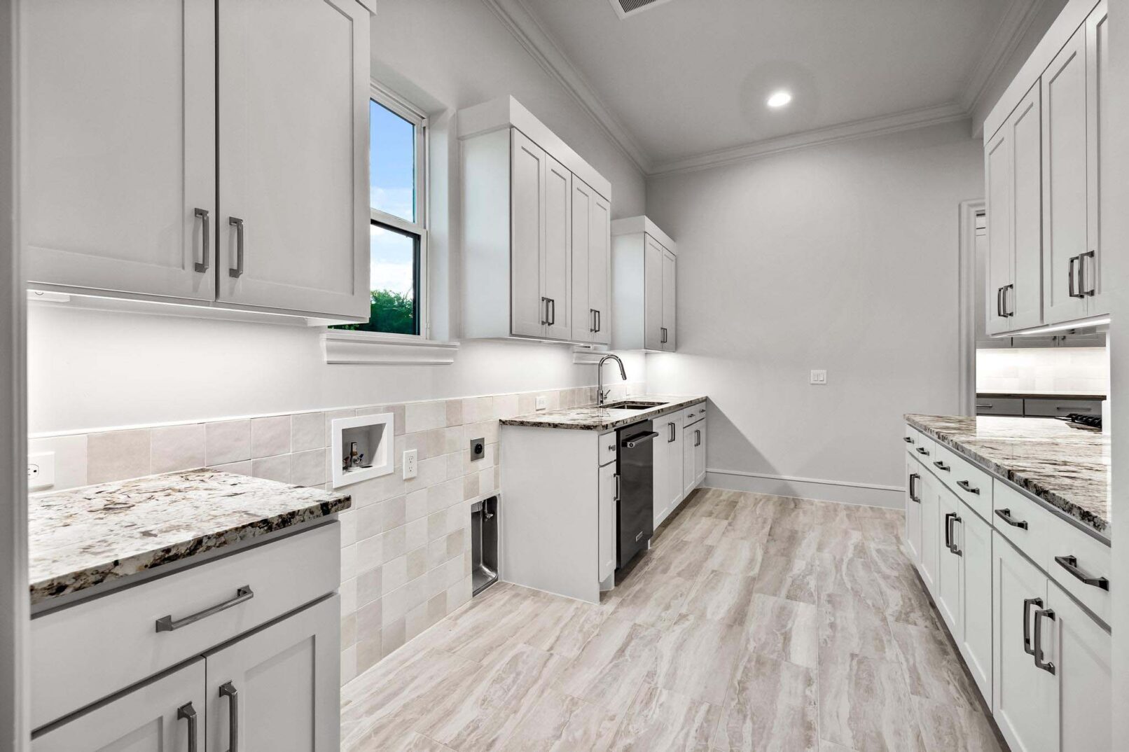 Desco Fine Homes is a high performance custom home builder in North Texas. We build custom homes in Dallas, Plano, Preston Hollow, Lakewood, M-Streets.