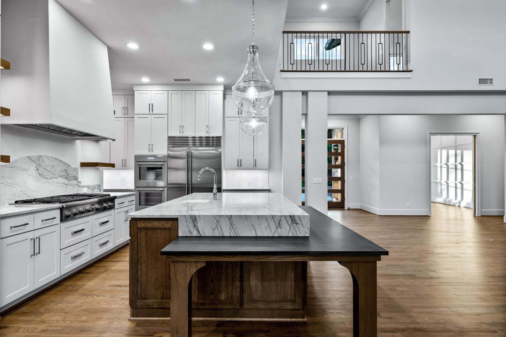 Desco Fine Homes is a high performance custom home builder in North Texas. We build custom homes in Dallas, Plano, Preston Hollow, Lakewood, M-Streets.