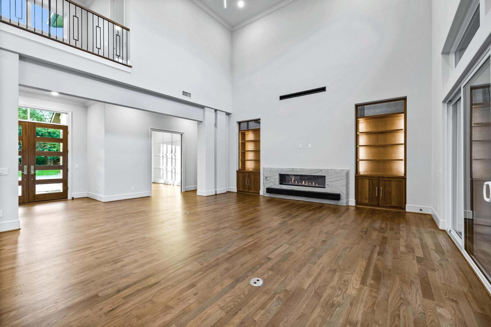 Desco Fine Homes is a high performance custom home builder in North Texas. We build custom homes in Dallas, Plano, Preston Hollow, Lakewood, M-Streets.