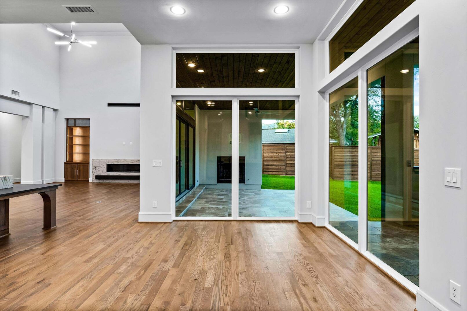 Desco Fine Homes is a high performance custom home builder in North Texas. We build custom homes in Dallas, Plano, Preston Hollow, Lakewood, M-Streets.