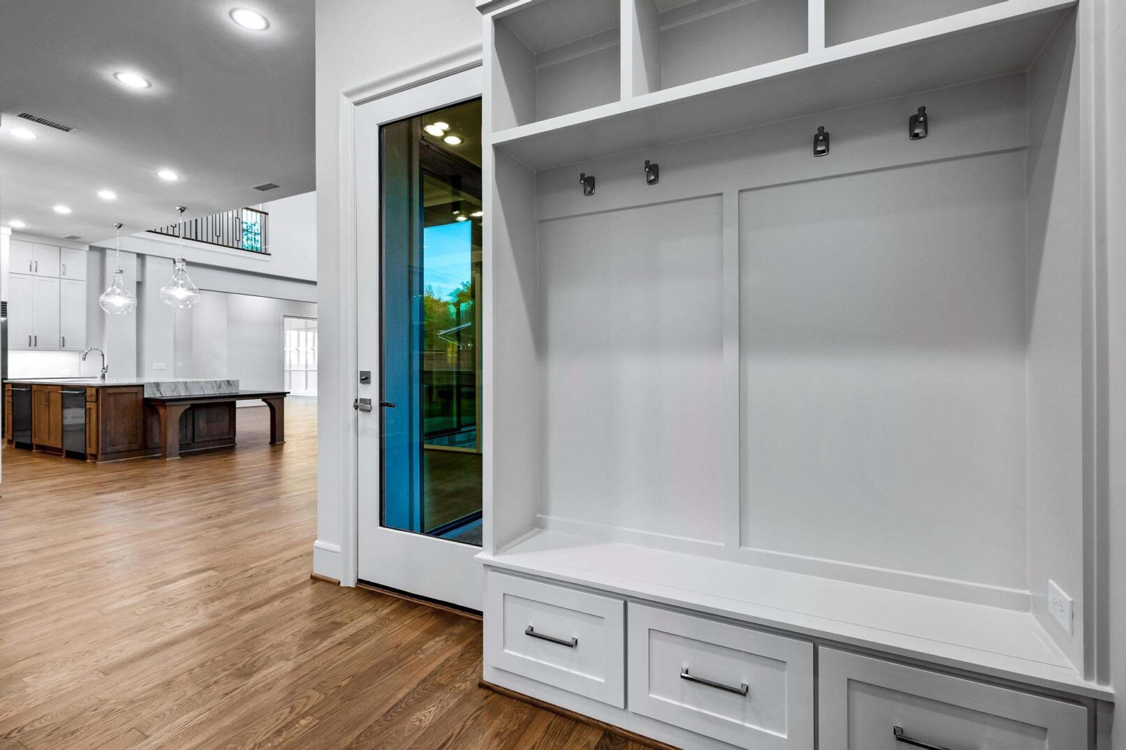 Desco Fine Homes is a high performance custom home builder in North Texas. We build custom homes in Dallas, Plano, Preston Hollow, Lakewood, M-Streets.