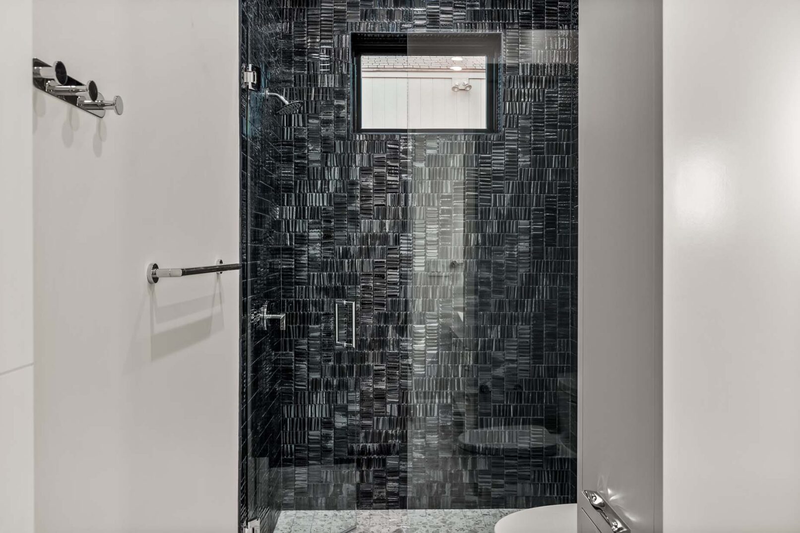 Desco Fine Homes is a high performance custom home builder in North Texas. We build custom homes in Dallas, Preston Hollow.