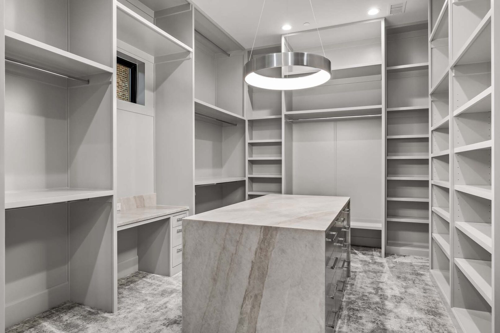 Desco Fine Homes is a high performance custom home builder in North Texas. We build custom homes in Dallas, Preston Hollow.