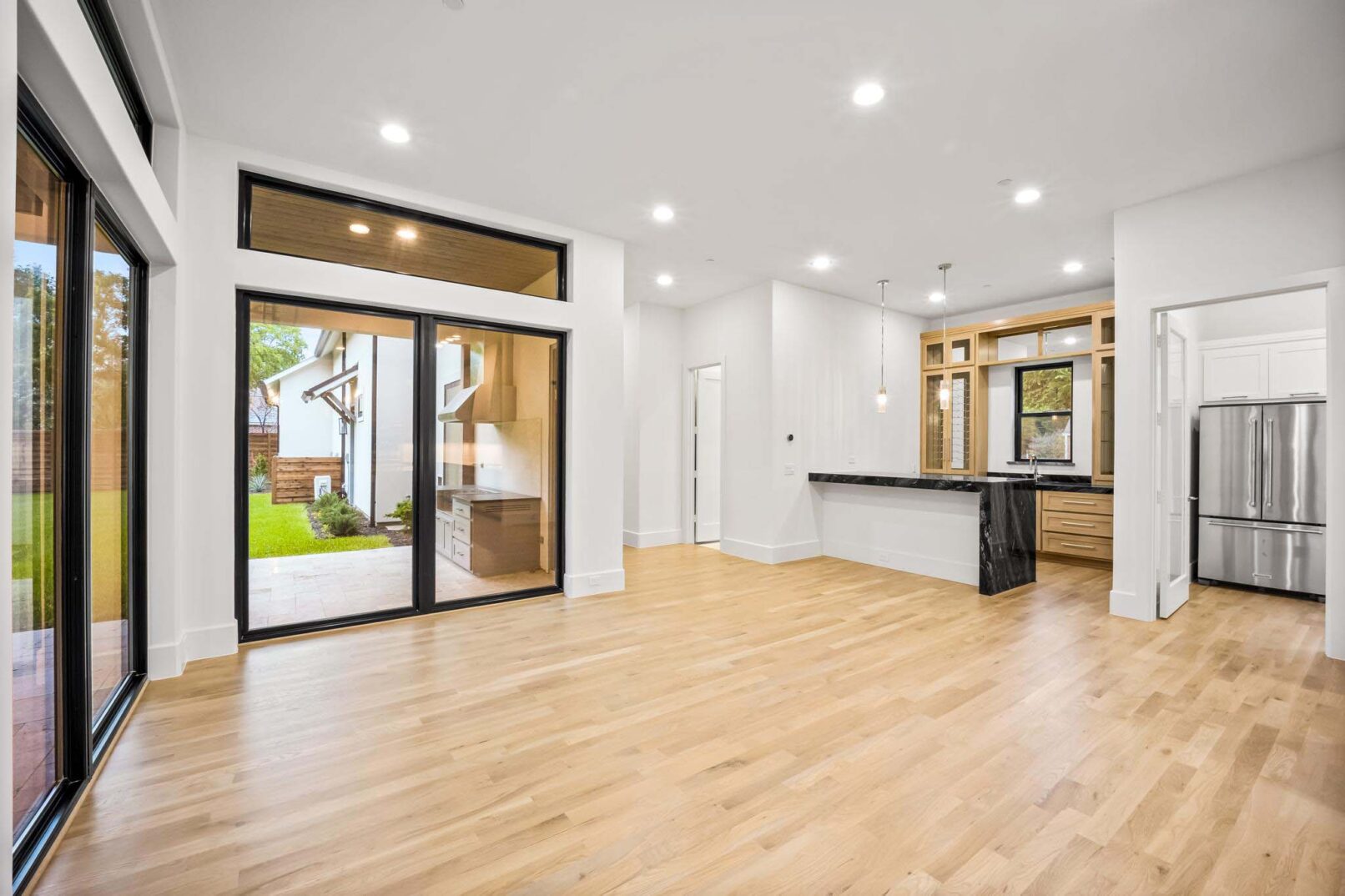 Desco Fine Homes is a high performance custom home builder in North Texas. We build custom homes in Dallas, Preston Hollow.