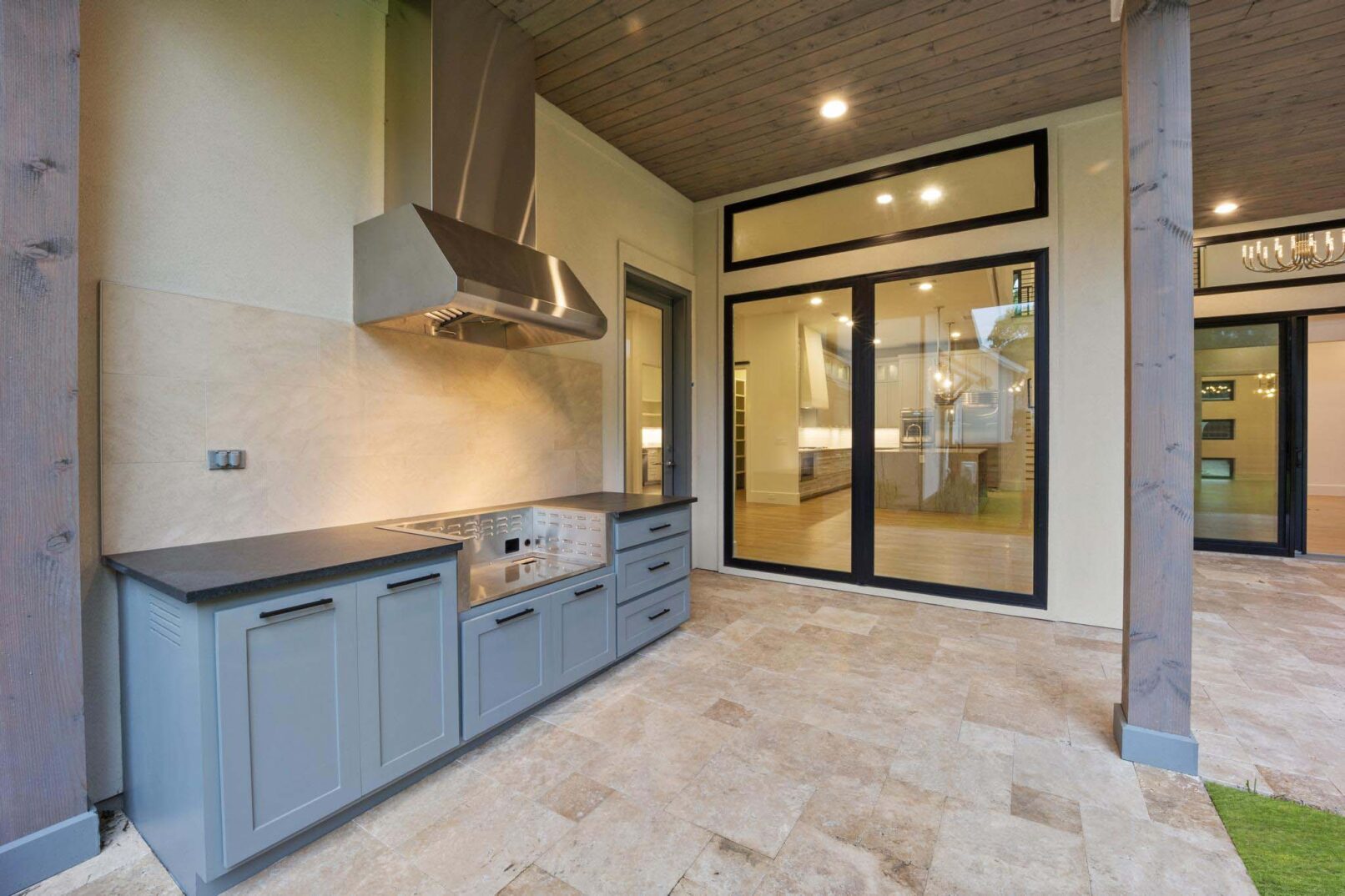 Desco Fine Homes is a high performance custom home builder in North Texas. We build custom homes in Dallas, Preston Hollow.