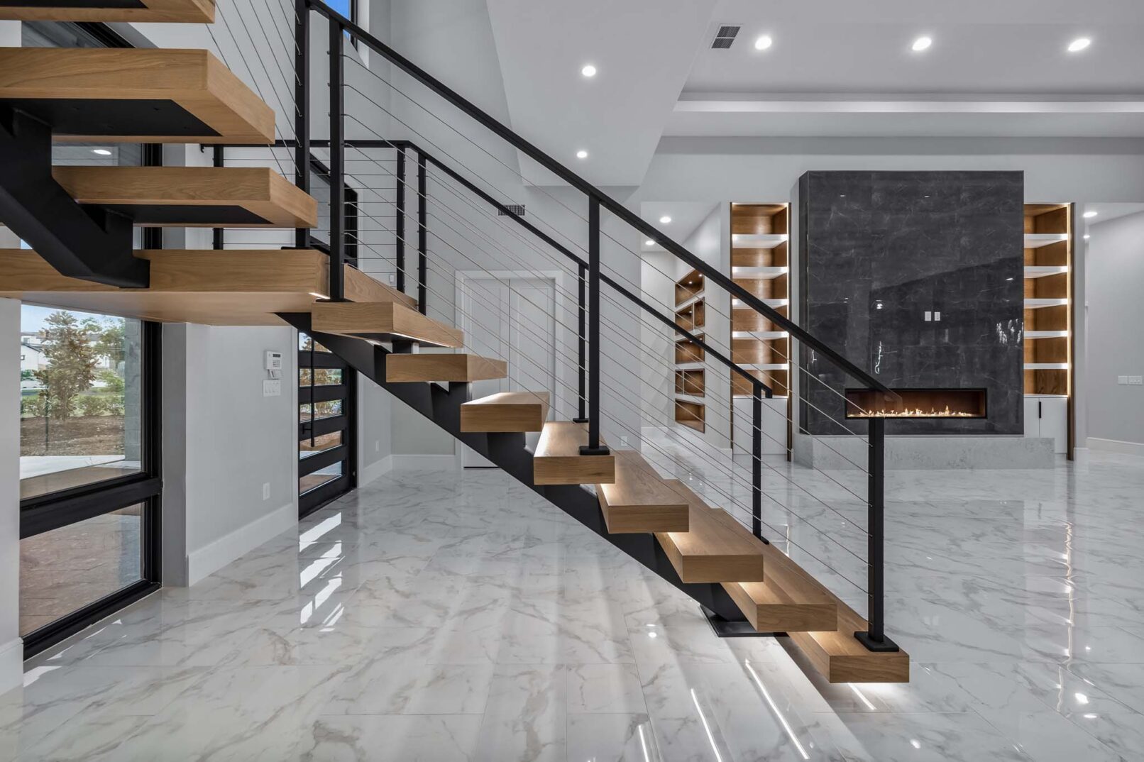 Desco Fine Homes is a high performance custom home builder in North Texas. We build custom homes in Dallas, Plano, Preston Hollow, Lakewood, M-Streets.