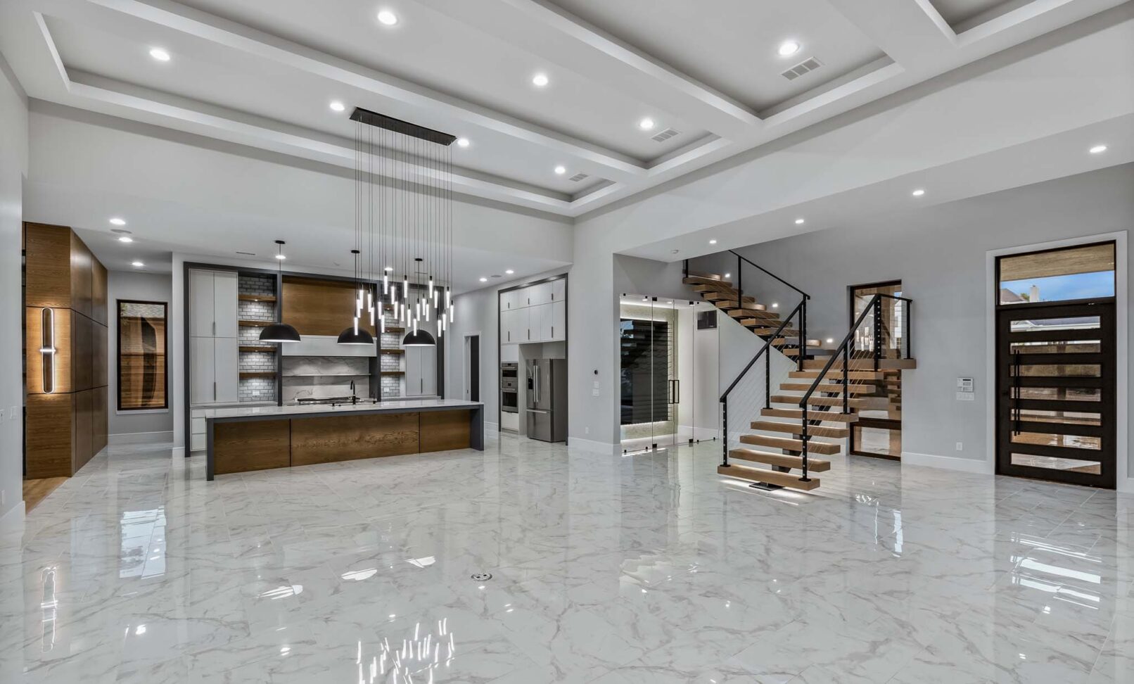 Desco Fine Homes is a high performance custom home builder in North Texas. We build custom homes in Dallas, Plano, Preston Hollow, Lakewood, M-Streets.