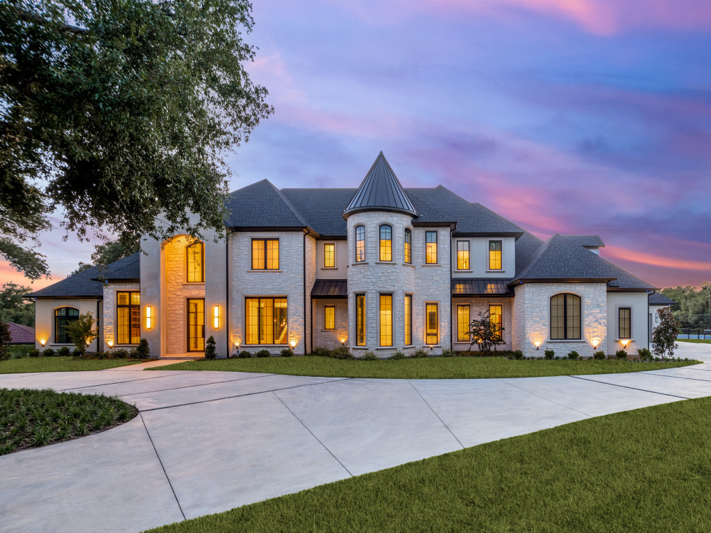 Beautiful Custom Home by Desco Fine Homes in Plano, TX 75093